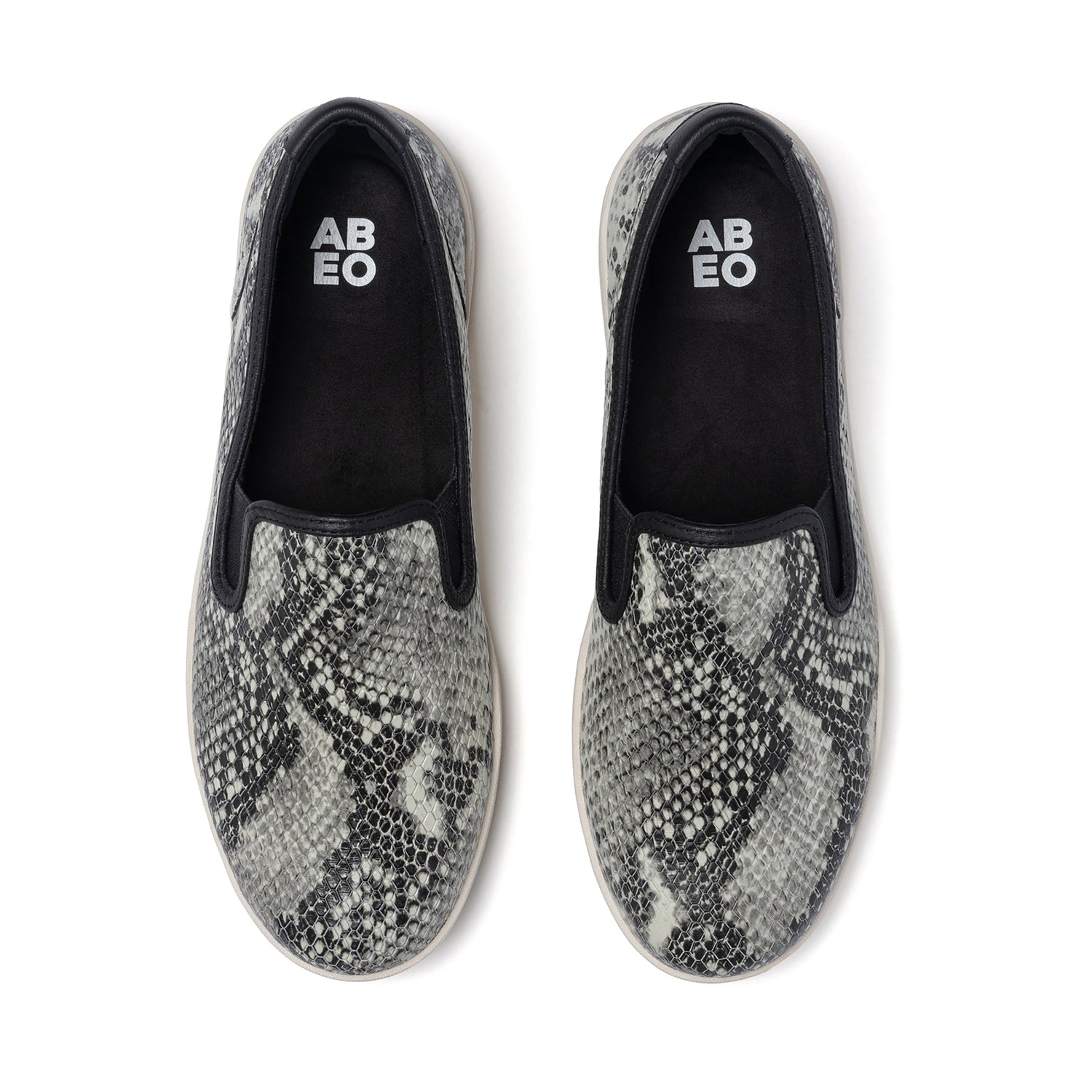 orthopedic shoe